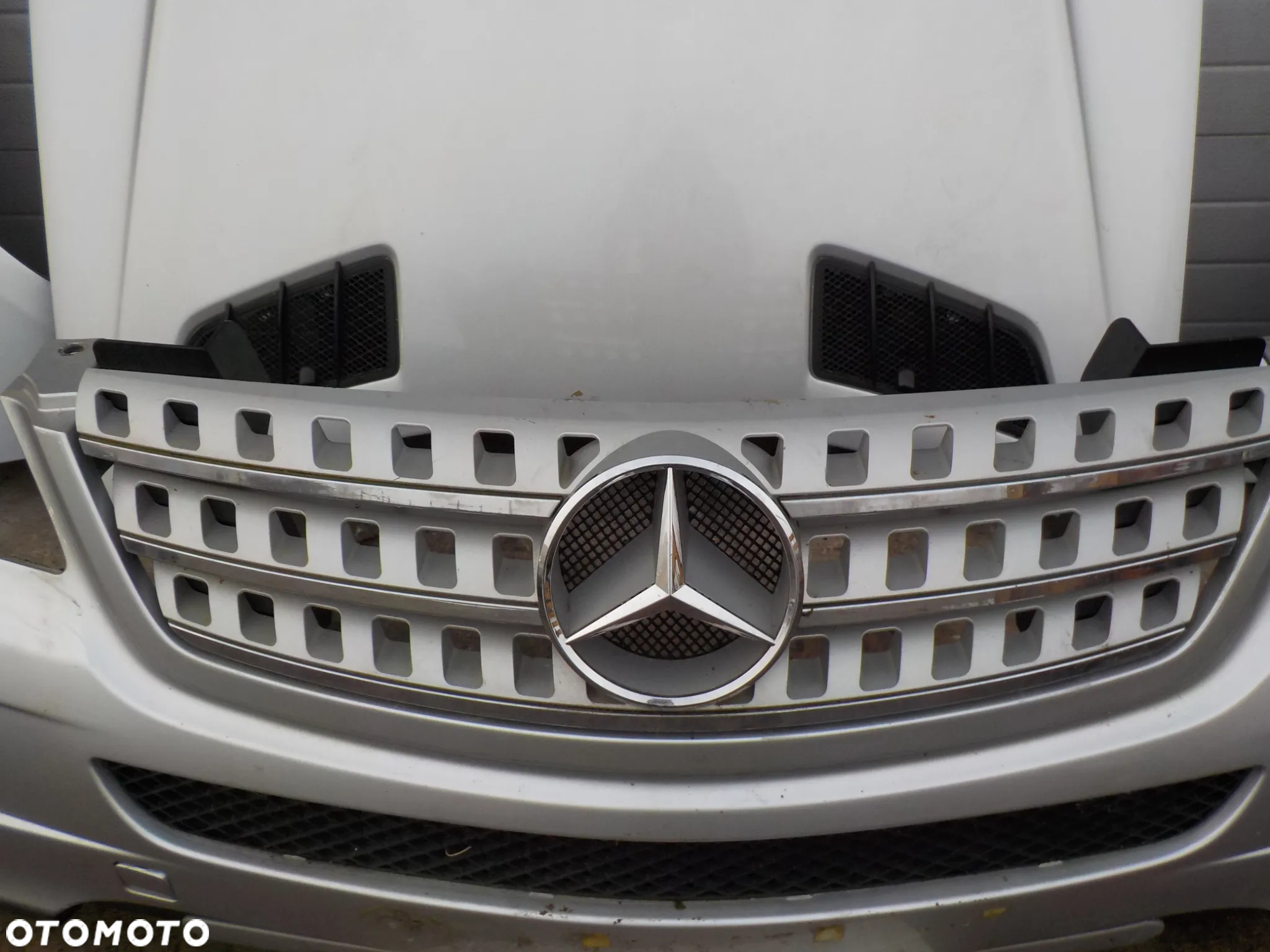 MERCEDES ML W164 PRZÓD MASKA BŁOTNIKI ZDERZAK PAS - 7