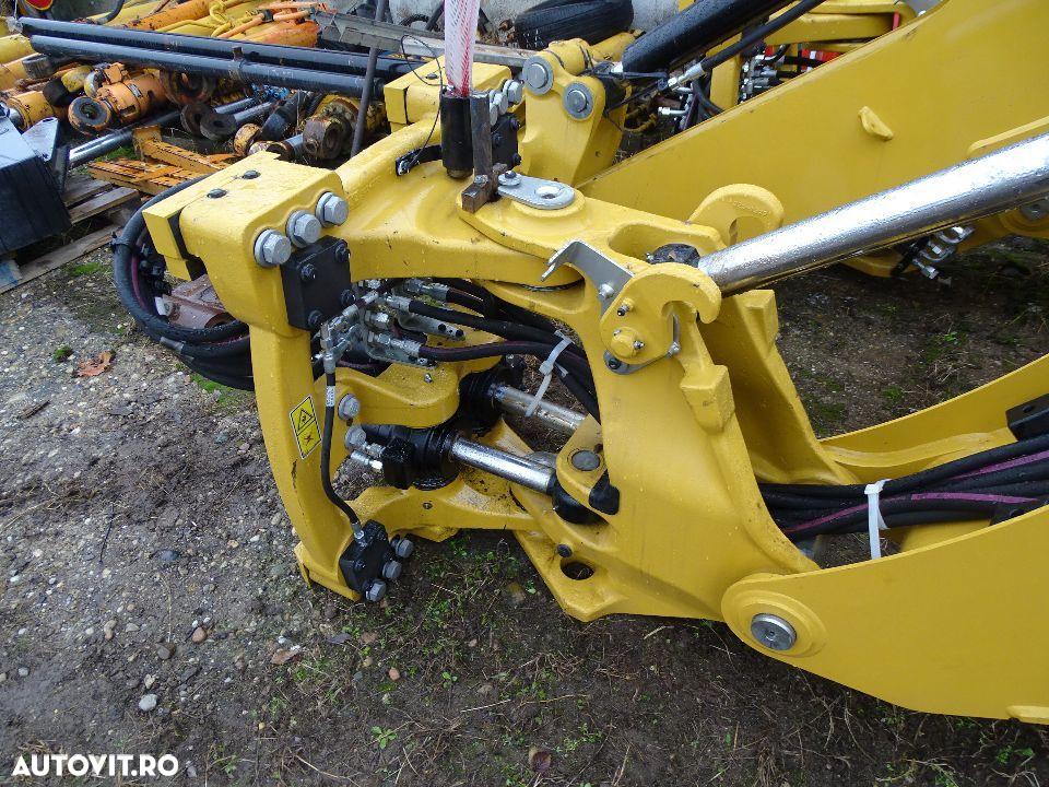 Brat  buldoexcavator Caterpillar 428 F2 , Nou - 5