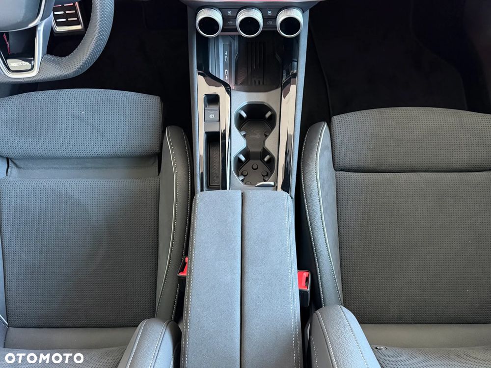 Skoda Superb 2.0 TDI SCR 4x4 Sportline DSG - 28
