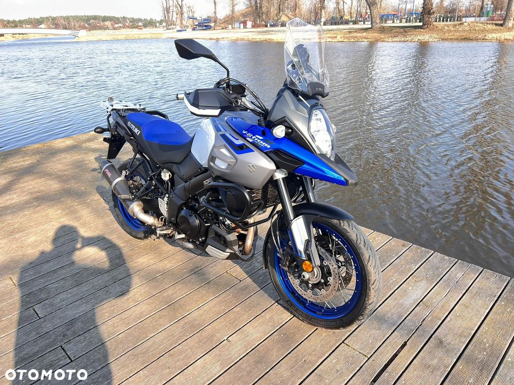 Suzuki V-STROM - 24