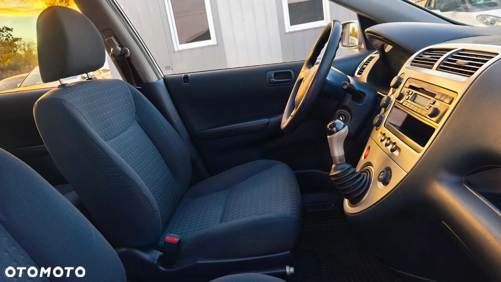 Honda Civic 1.6i Extra Edition - 26