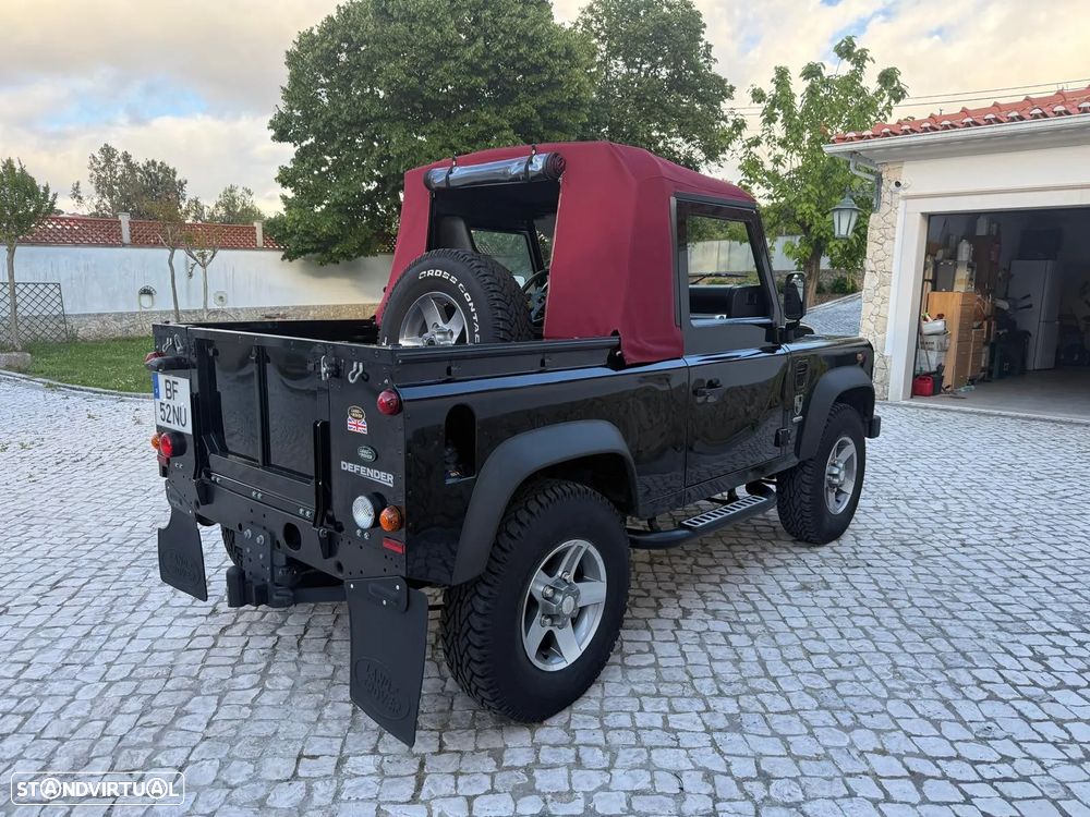 Land Rover Defender 90 DPF Soft Top E - 15