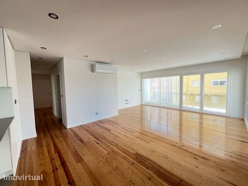 Apartamento de Luxo T4-Arrendo - Grande imagem: 5/12