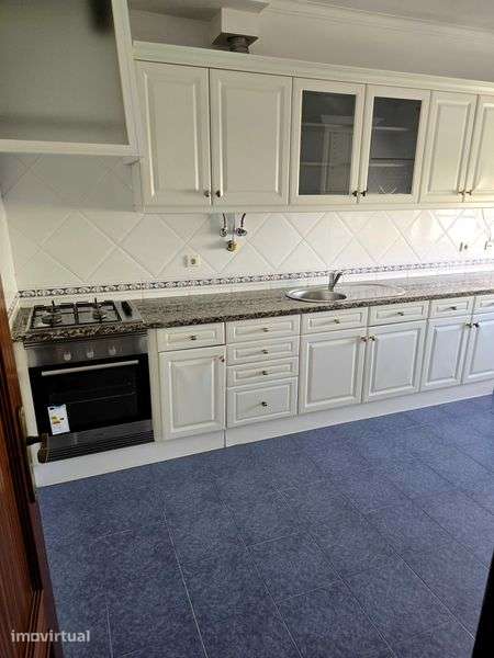 Apartamento T2 à venda | 3.º andar com elevador | 285.000 € - Grande imagem: 3/12