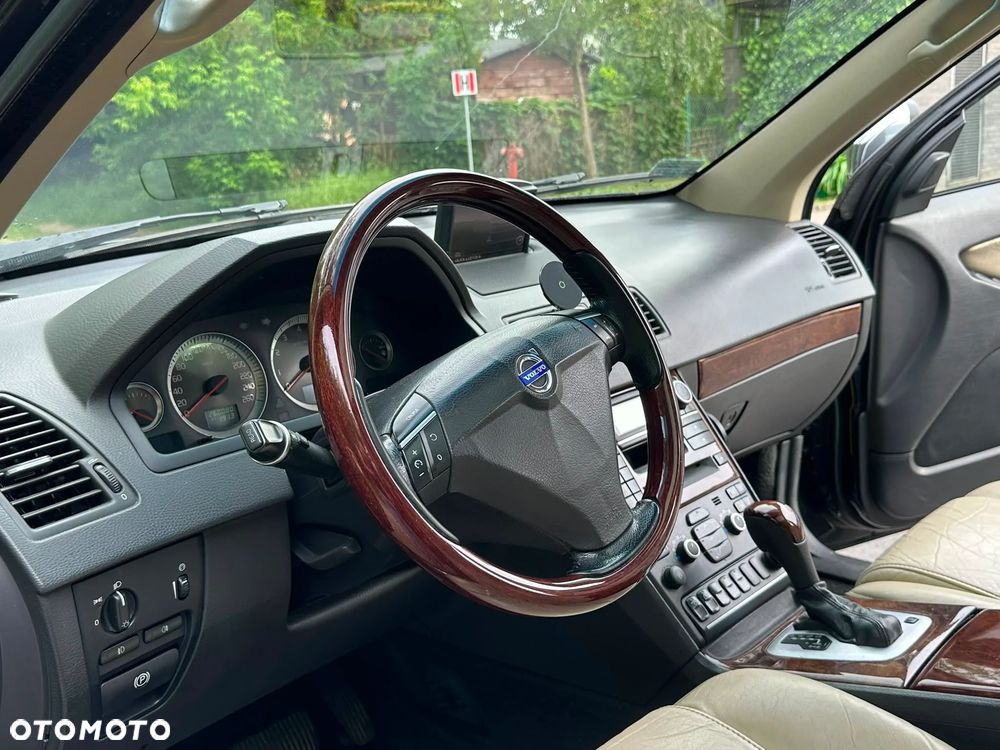 Volvo XC 90 3.2 AWD Executive - 11