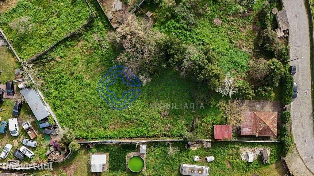 MORADIA COM TERRENO EM SANTO TIRSO - Grande imagem: 4/57