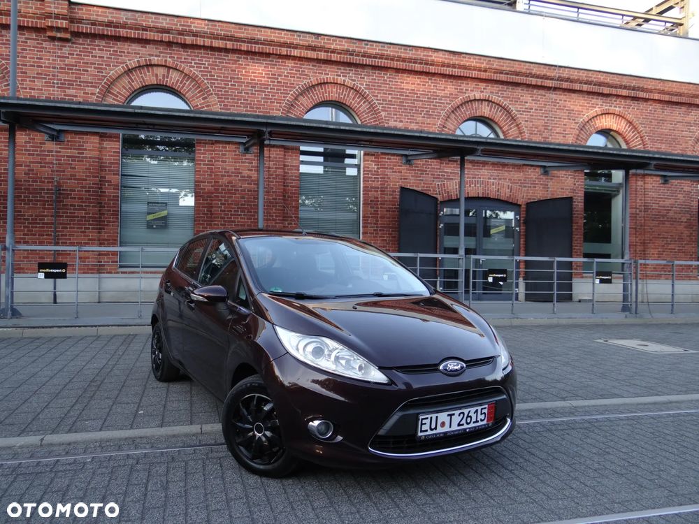 Ford Fiesta 1.25 Ambiente - 1
