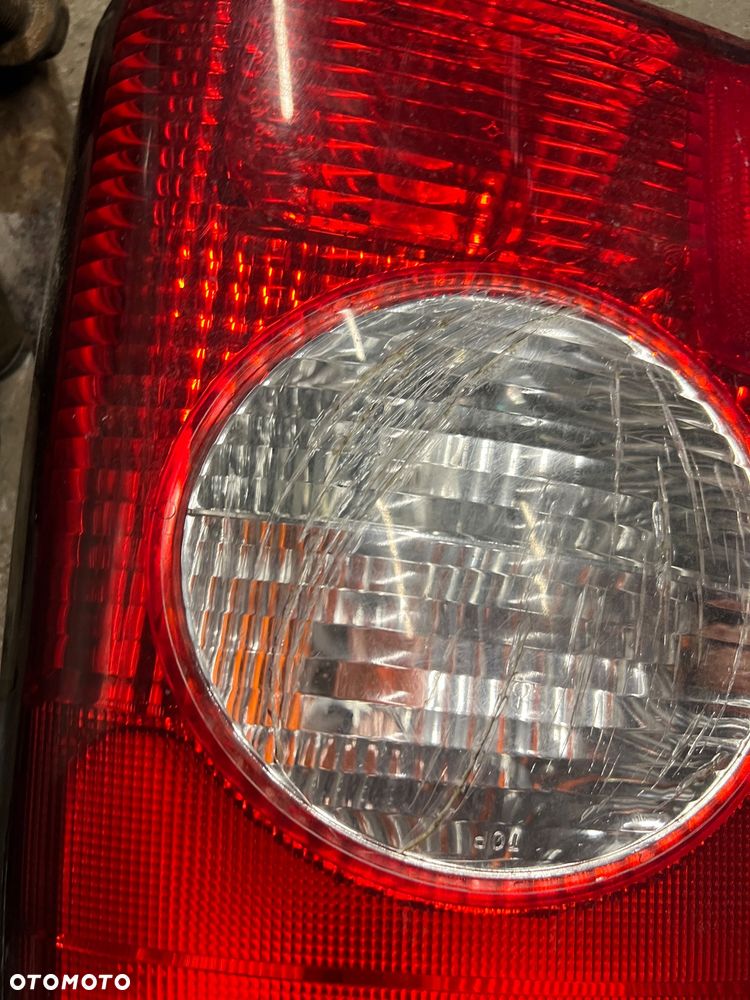 Tylna lampa lewa prawa ssangyong korando - 3