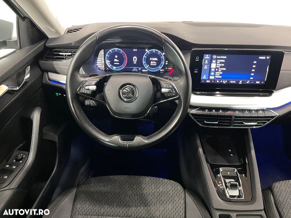 Skoda Octavia 2.0 TDI DSG Style - 7
