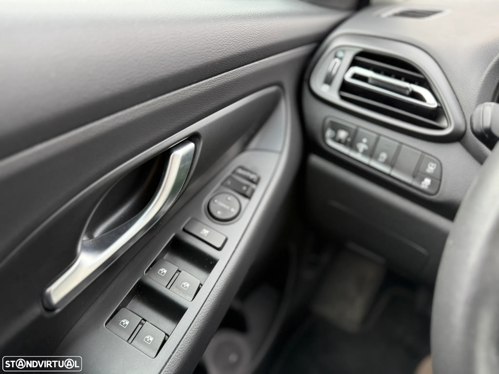 Hyundai i30 1.0 T-GDI Style Plus - 29