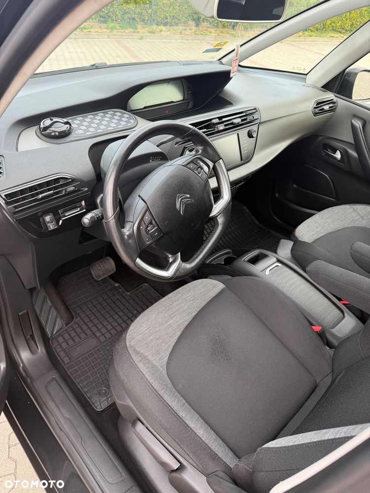 Citroën C4 Picasso - 9