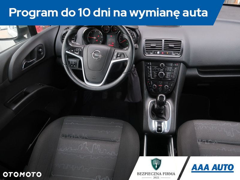Opel Meriva - 8