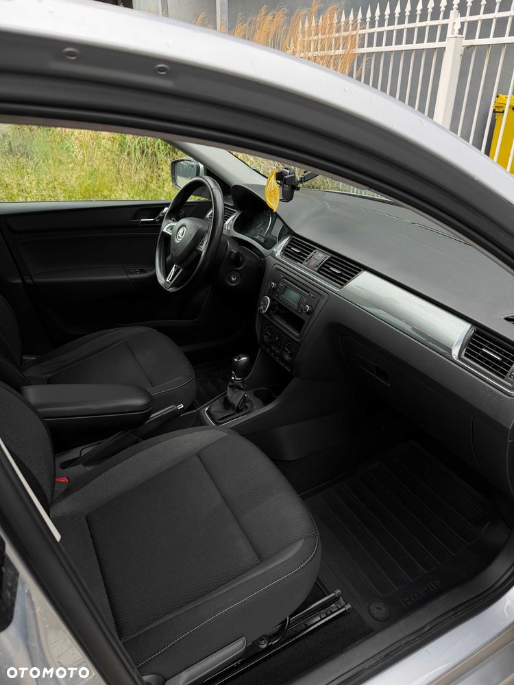 Skoda RAPID - 4