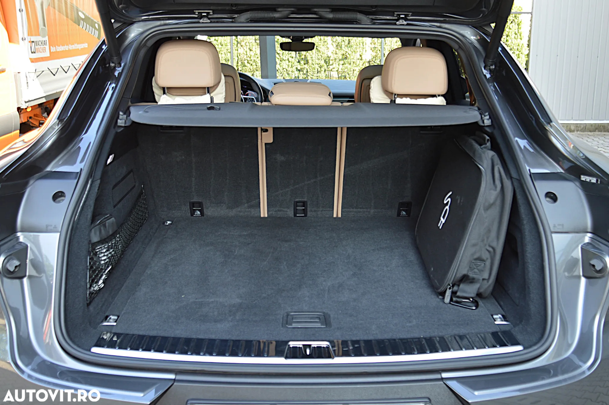 Porsche Cayenne Coupe E-Hybrid Tiptronic S Platinum Edition - 40