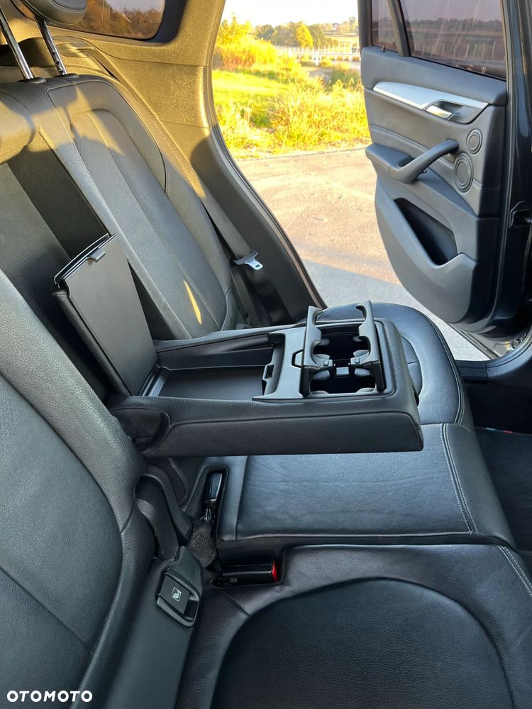 BMW X1 xDrive20d M Sport - 6