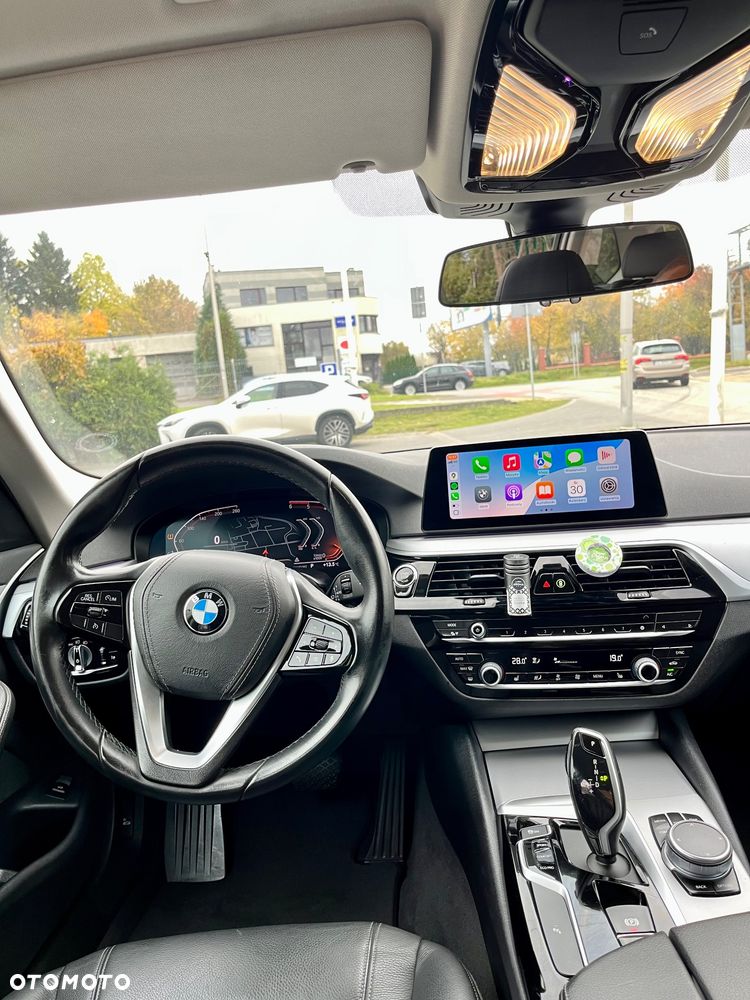 BMW Seria 5 - 12