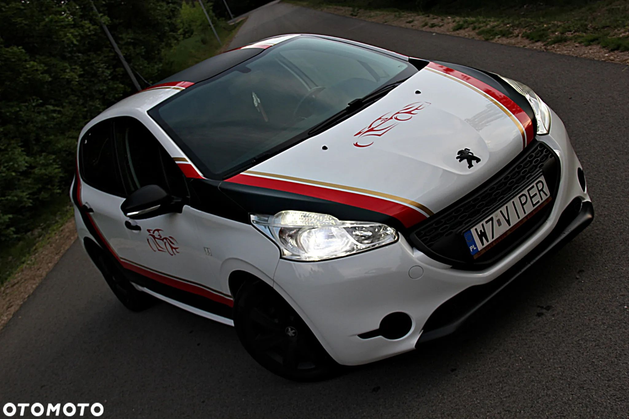 Peugeot 208 1.4 HDi Business Line - 1