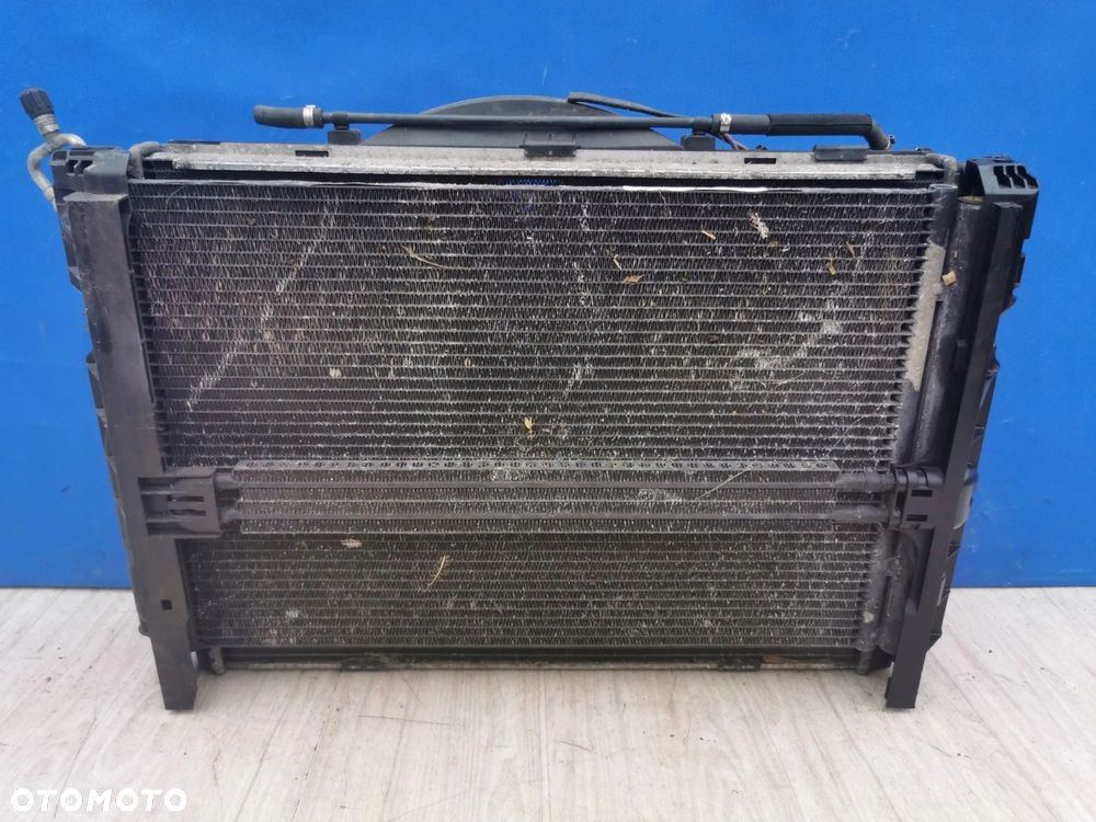 Bmw 3 E90 E91 E92 E93 chłodnice wentylator komplet 2.0 Benzyna - 2