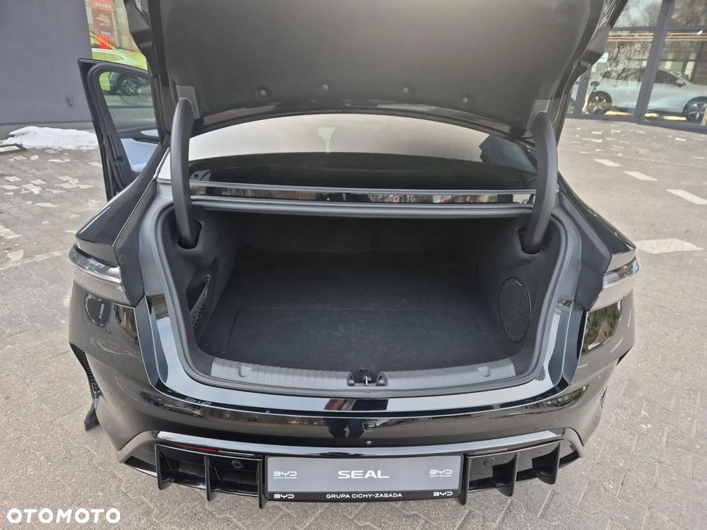 BYD Seal - 18