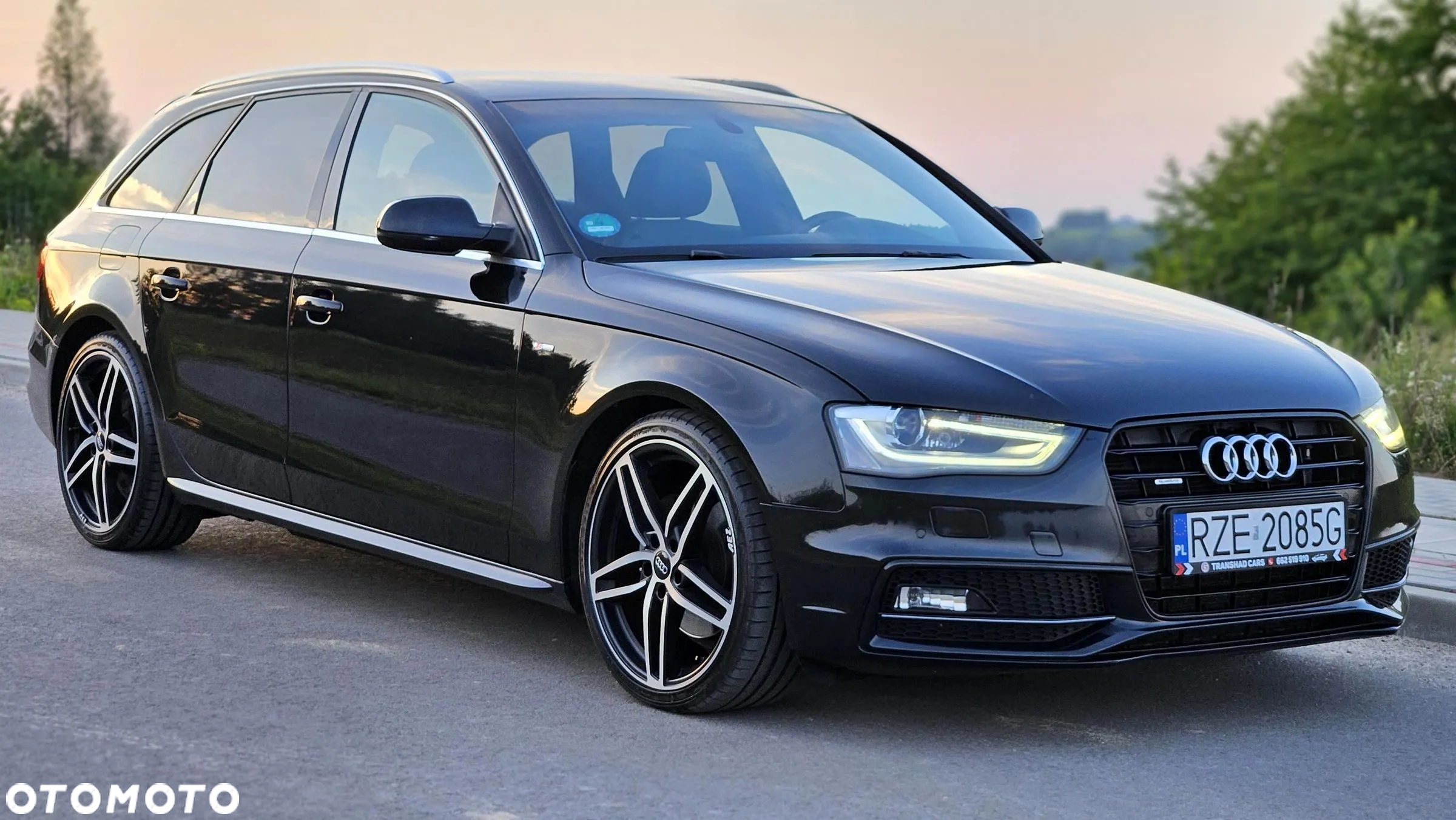 Audi A4 Avant 2.0 TDI DPF quattro S tronic S line Sportpaket - 14