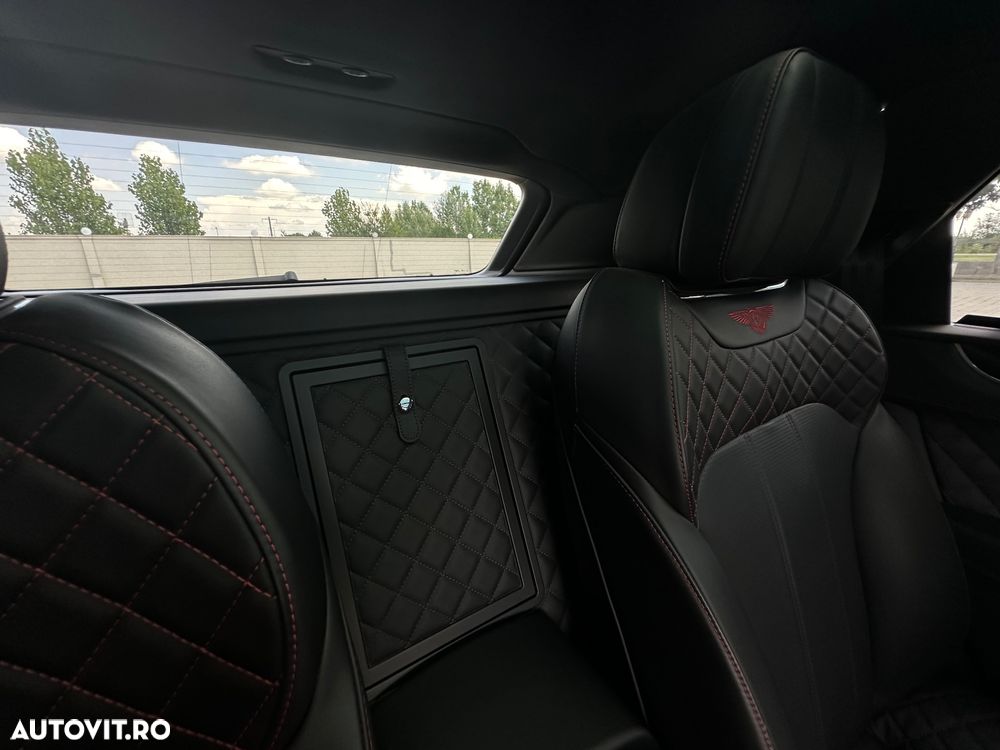 Bentley Bentayga W12 Mulliner - 14