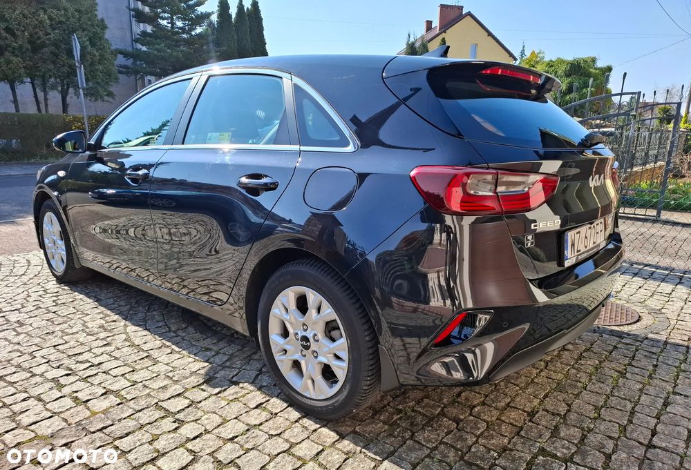 Kia Ceed 1.5 T-GDI M - 5