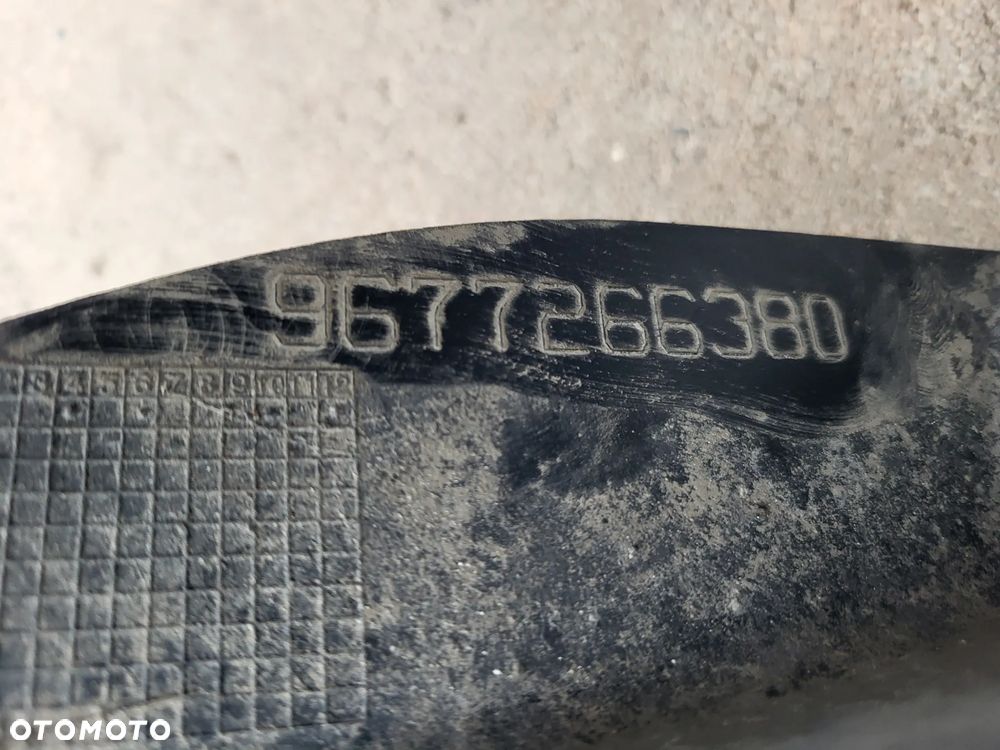 Nadkole prawe tylne tył Peugeot 308 T9 HB - 6