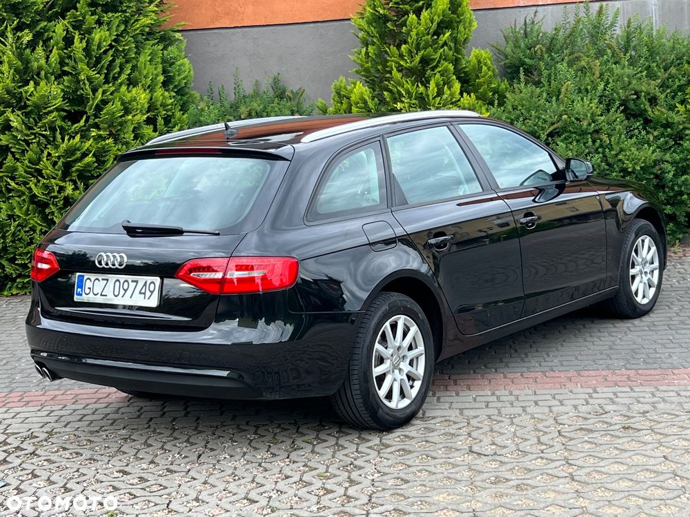 Audi A4 Avant - 10