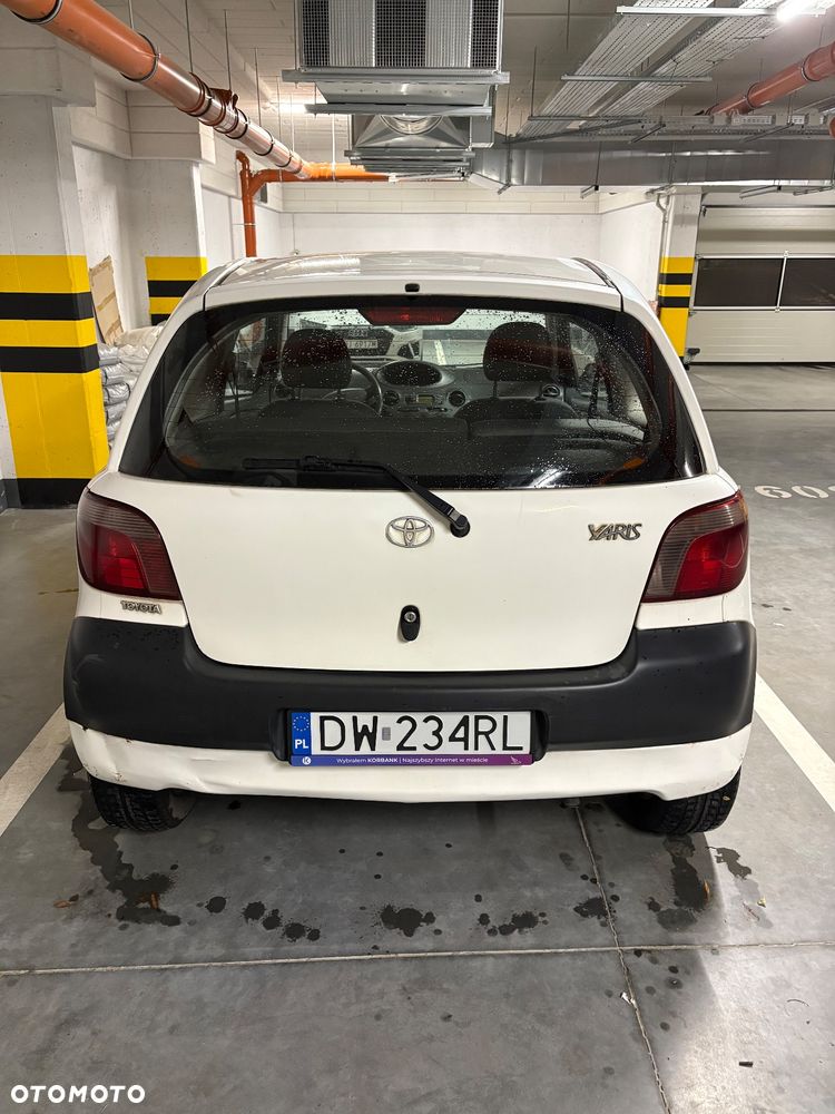 Toyota Yaris - 6