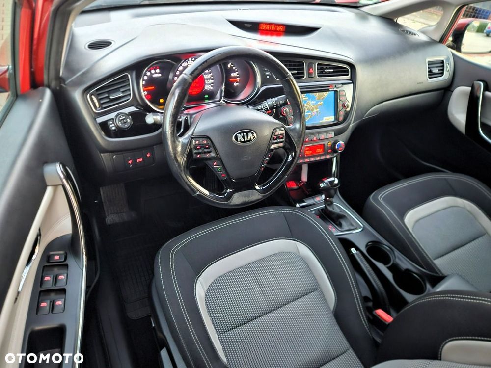 Kia Ceed 1.6 CRDi SCR L Business Line Plus DCT - 18
