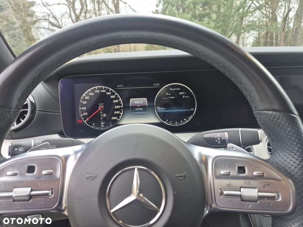 Mercedes-Benz Klasa E 200 4-Matic 9G-TRONIC - 4