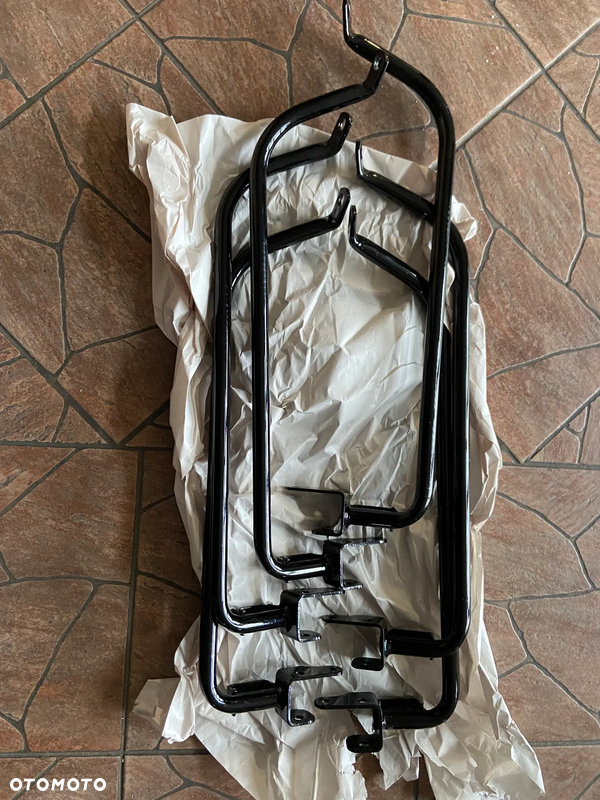 WSPORNIK KUFRA TŁUMIKA HARLEY TOURING 09- 23