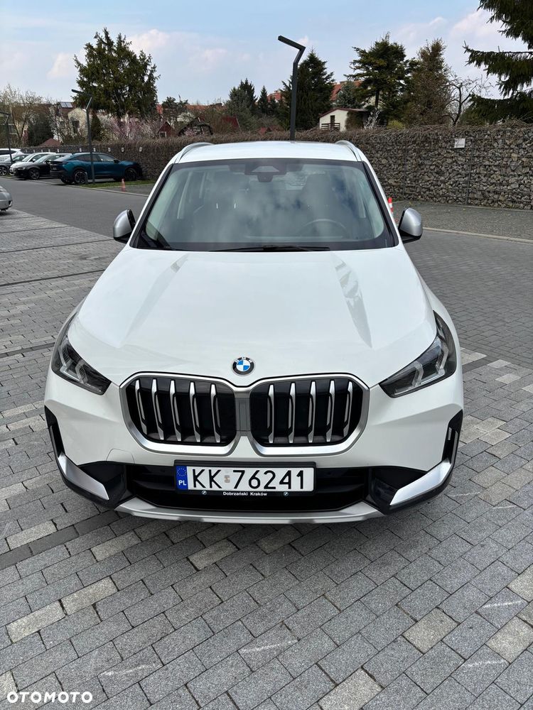 BMW X1 xDrive23d mHEV sport - 4