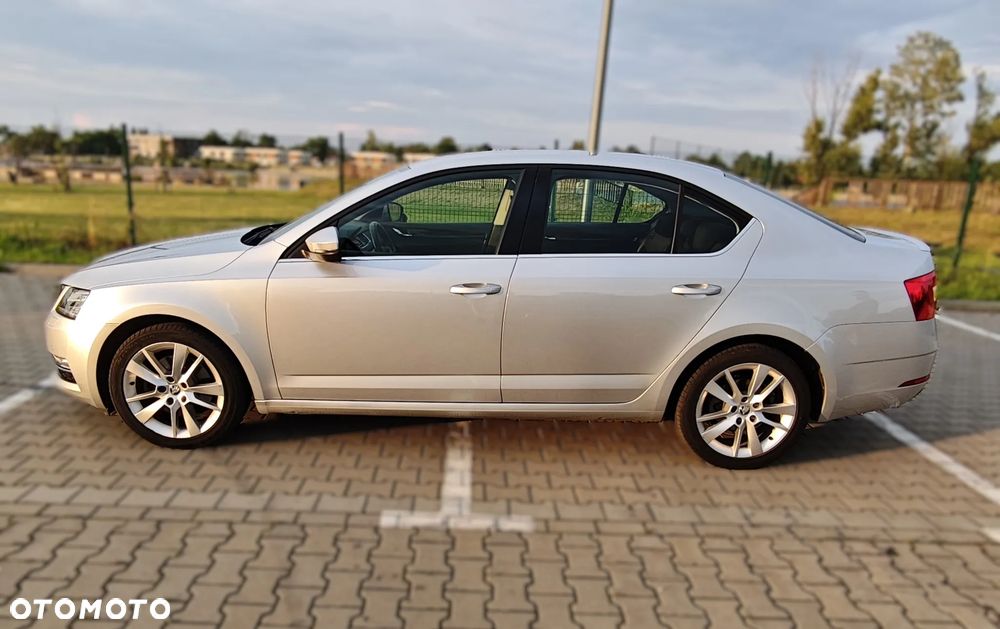 Skoda Octavia 2.0 TSI Clever DSG - 9