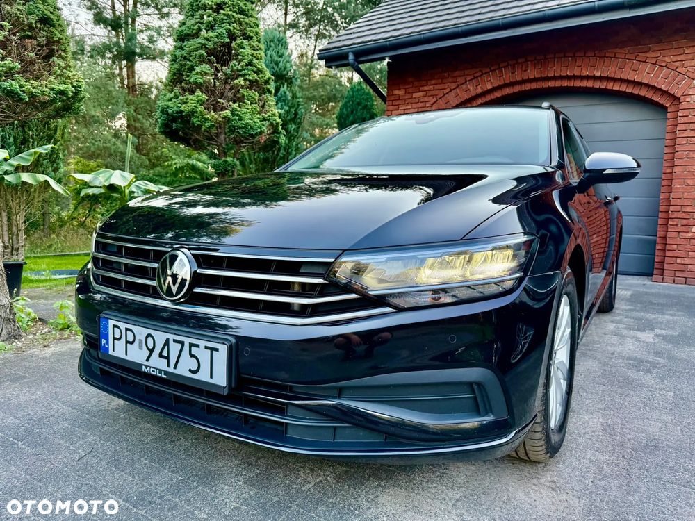 Volkswagen Passat - 19