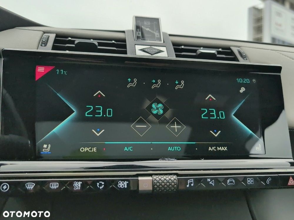 DS Automobiles DS 7 Crossback - 24