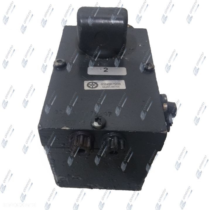 POMPKA PODNOSZENIA KABINY SCANIA - 2