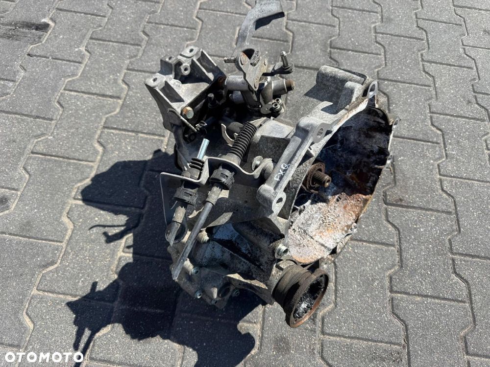 SKRZYNIA BIEGÓW 1.4 16V FXQ VW GOLF V 2007 - 2