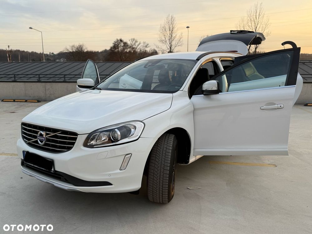 Volvo XC 60 D4 Momentum - 10