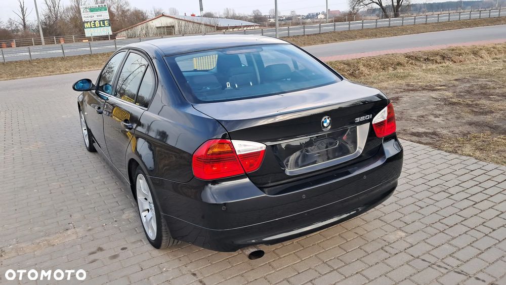 BMW Seria 3 - 2