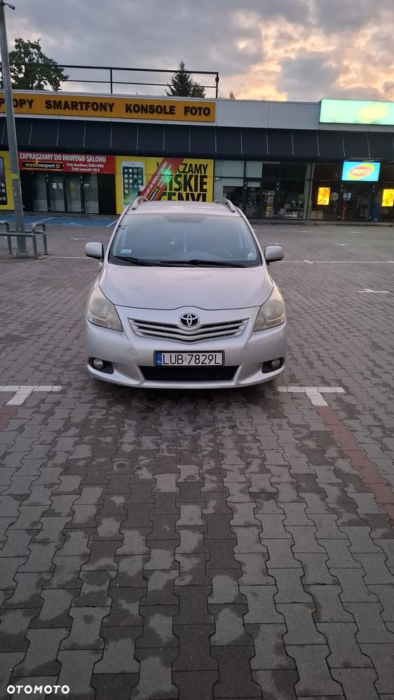 Toyota Verso 2.0 D-4D Sol 7os - 2