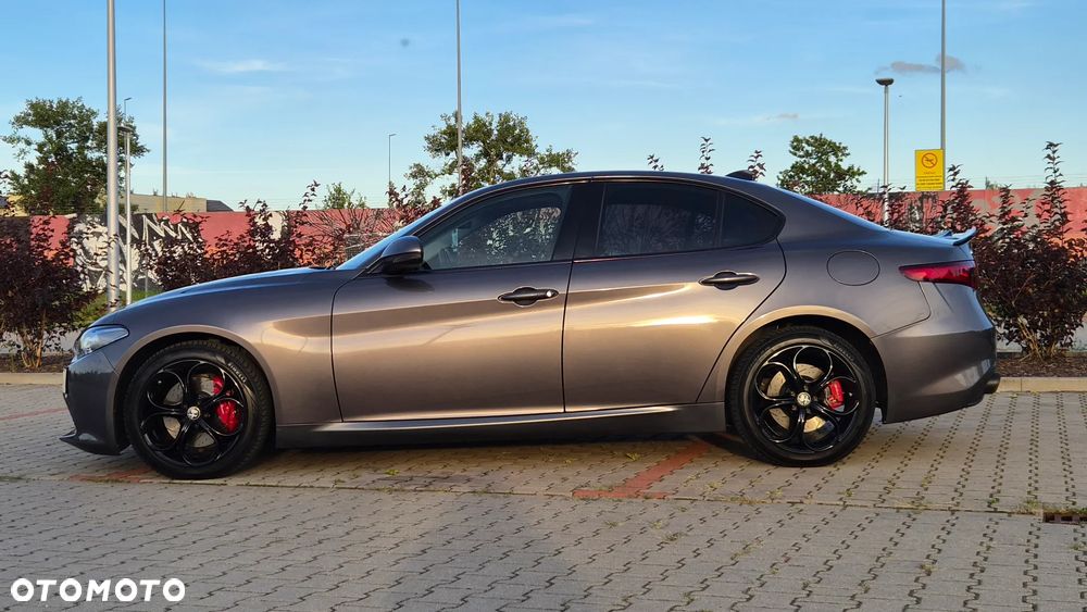 Alfa Romeo Giulia 2.0 Turbo Veloce Q4 - 3