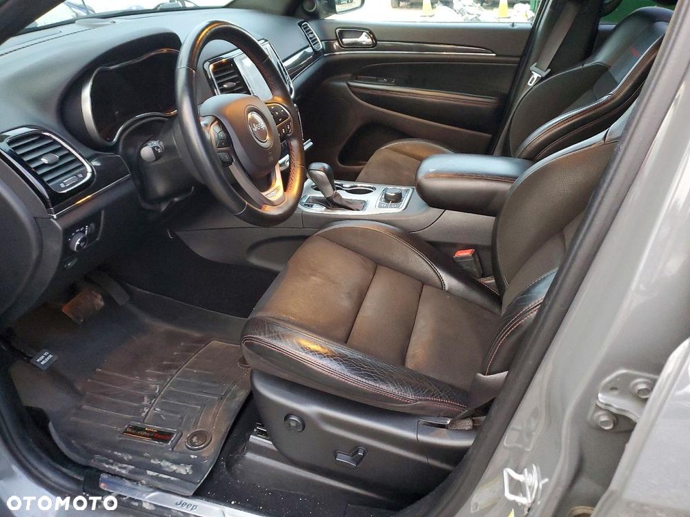 Jeep Grand Cherokee - 7