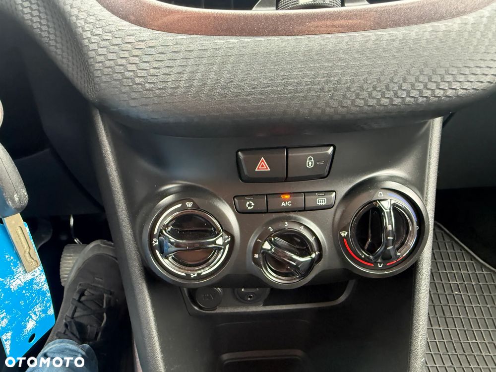 Peugeot 2008 e-HDi FAP 92 STOP & START Active - 28