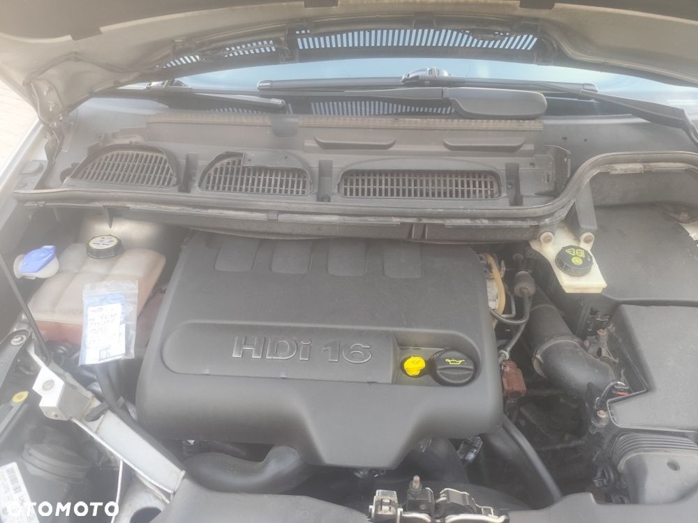 Ford C-MAX - 6