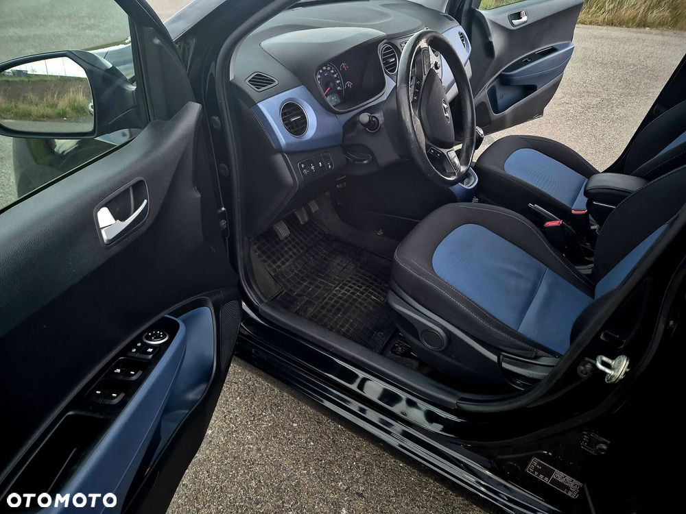 Hyundai i10 1.0 BlueDrive Black Line - 14