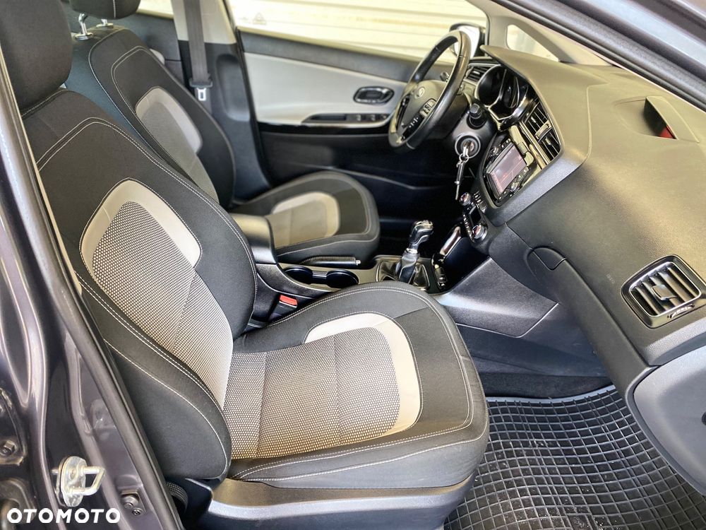 Kia Ceed 1.6 CRDi L - 13