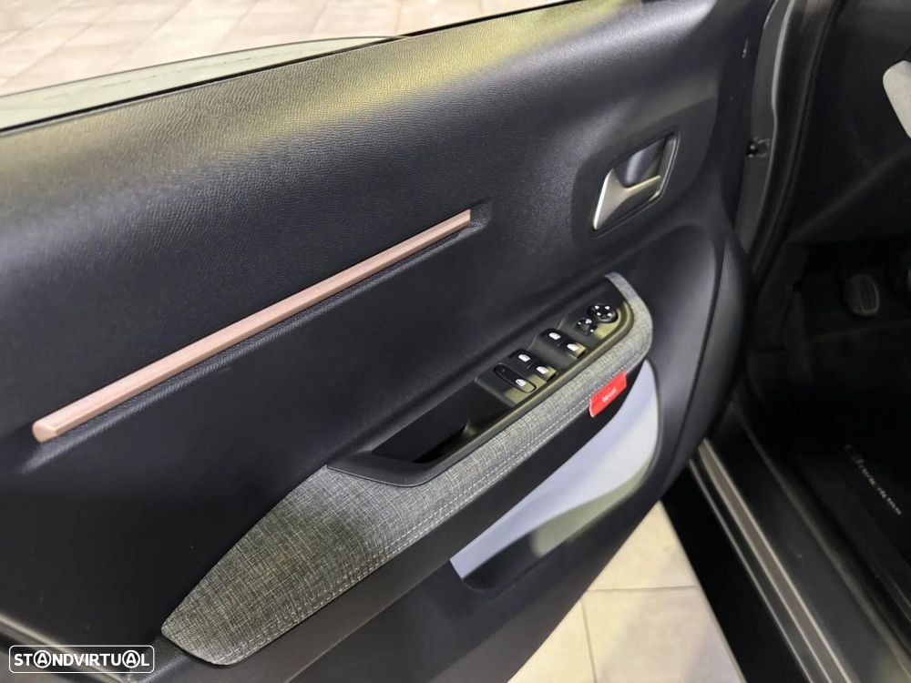 Citroën C3 Aircross 1.2 PureTech Plus - 27