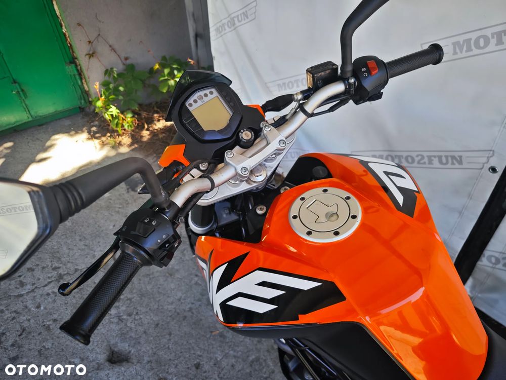 KTM Duke 125 - 12