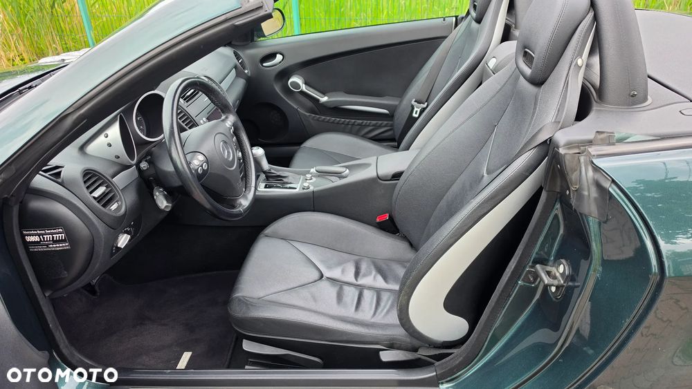 Mercedes-Benz SLK 350 7G-TRONIC - 6